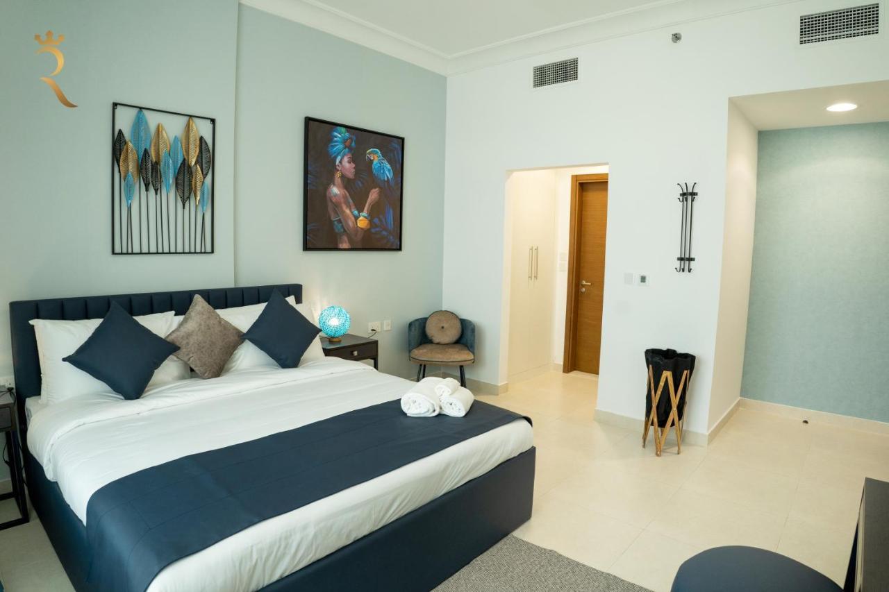 Your 1Br Retreat On Yas Island Blue Sapphire Apartment Abu Dhabi Esterno foto