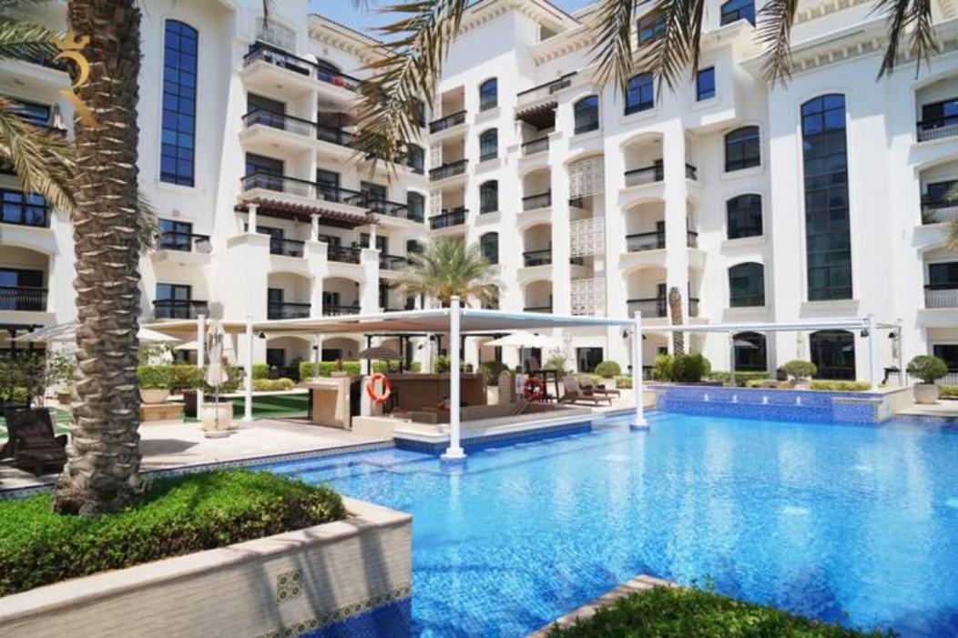Your 1Br Retreat On Yas Island Blue Sapphire Apartment Abu Dhabi Esterno foto